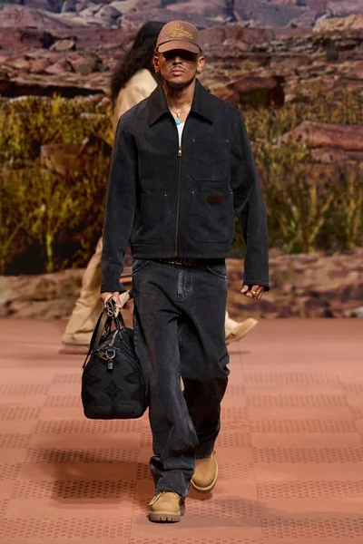 Look 46